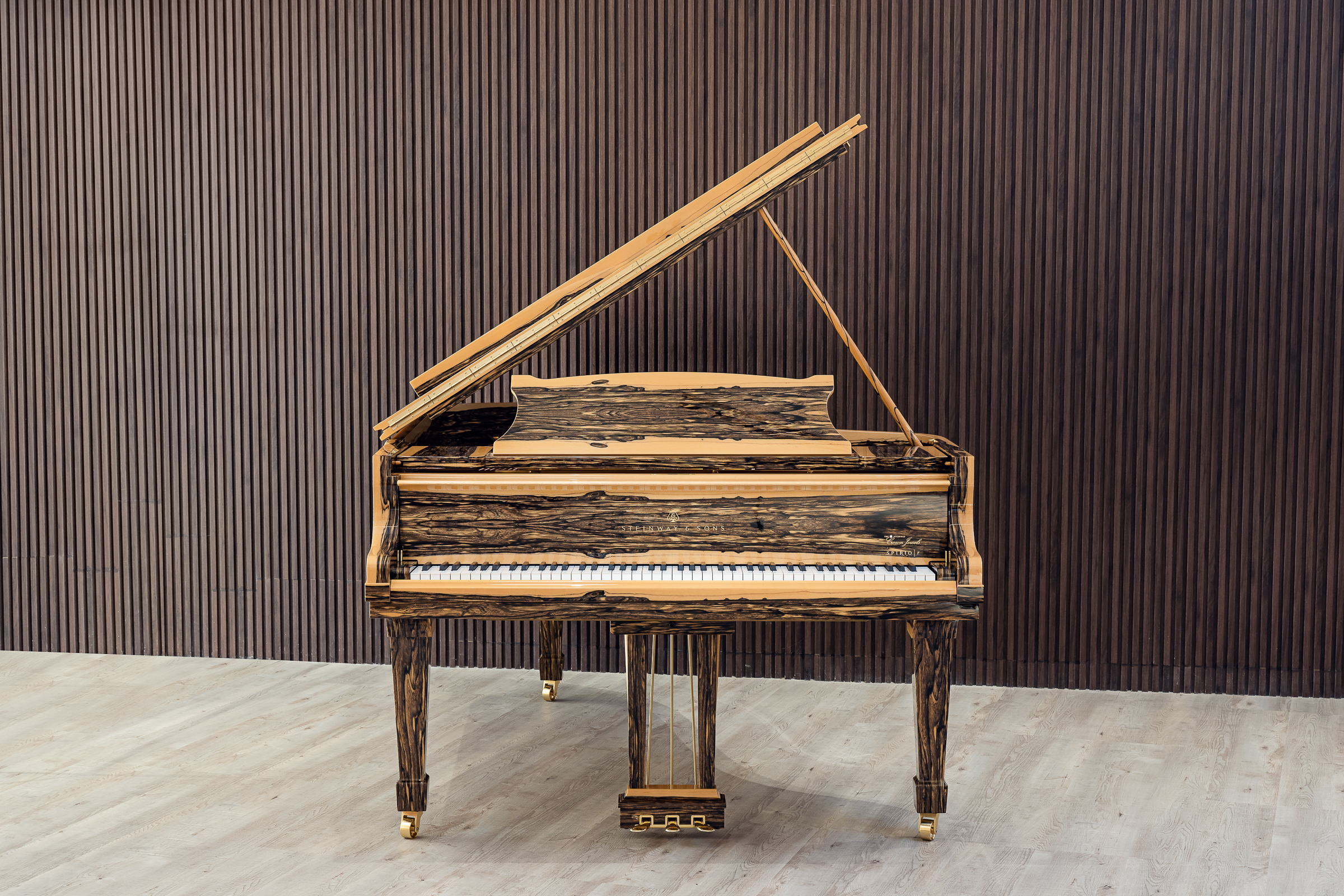 WHITE EBONY B-211 with SPIRIO | R
